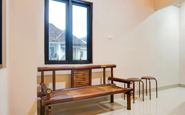 Hotel O Kedaton Near Rumah Sakit Advent Bandar Lampung Formerly Hotel Plain C Lake – Guest Rooms – Bandar Lampung