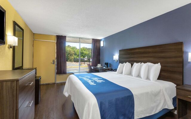 Red Roof Inn Hampton