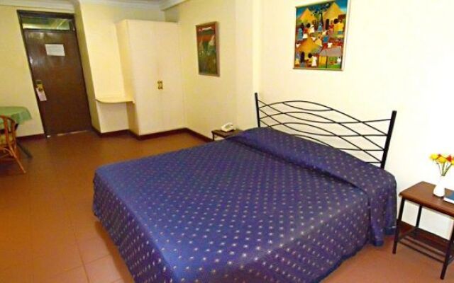 Tourist Hotel