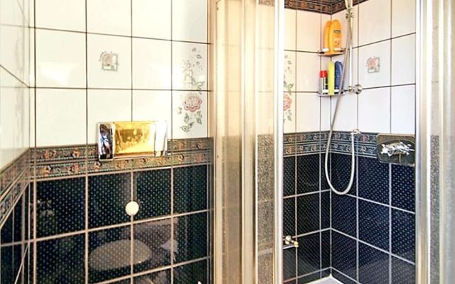 Apartment With 2 Bedrooms in Westerland-sylt, With Furnished Garden an