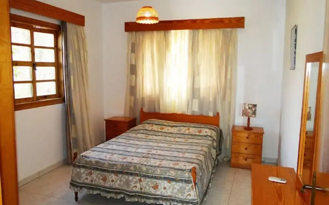 Ampelokipi Holiday Apartments