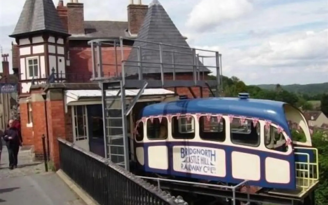 The Golden Lion Inn