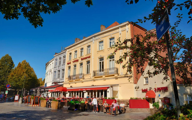 hotelImage