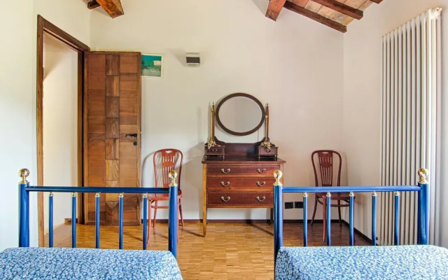 Villa in Borgo Pace With Private Pool