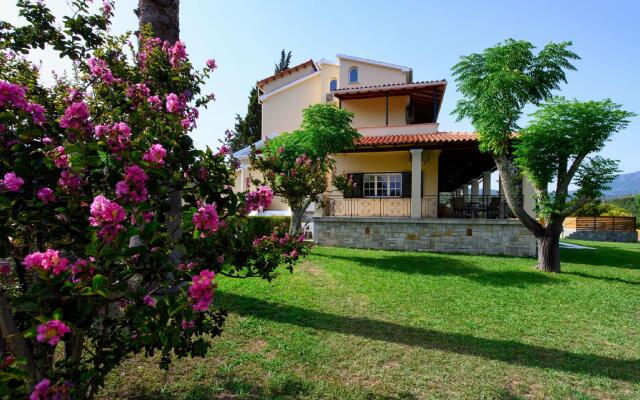 Grand Villa Roubana