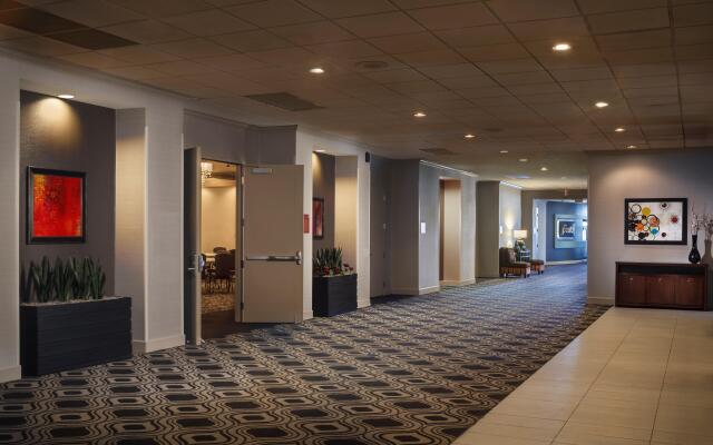 Crowne Plaza Phoenix Airport - PHX by IHG