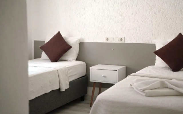 Ulas Apart Otel