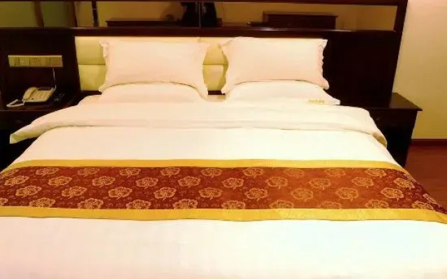 Ding Good Hotel Ruili
