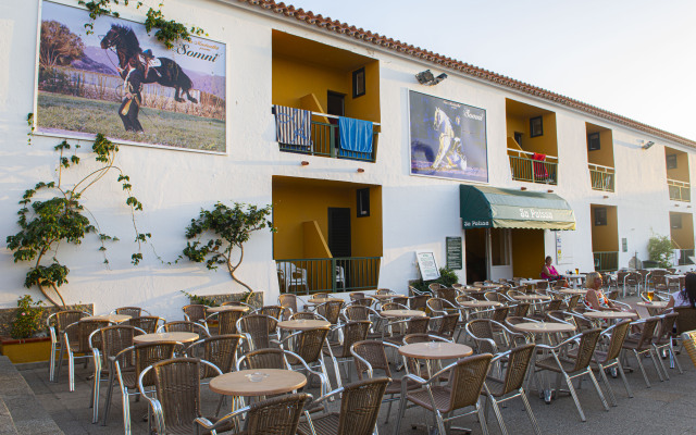 Hostal Sa Paissa - Adults Only
