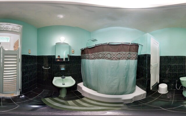 Casa Colonial 1909. Centro Histórico. Santiago de Cuba