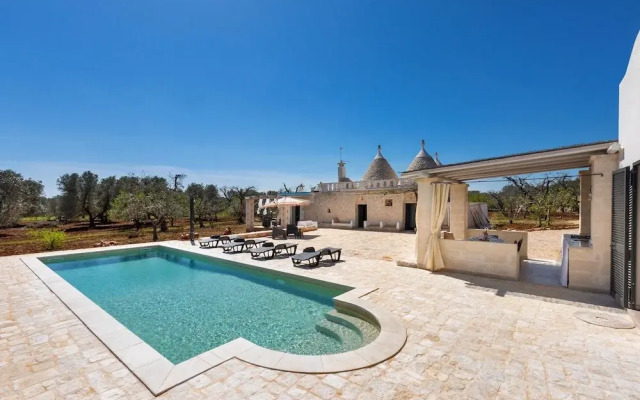 2822 Marì Trullo by Perle di Puglia