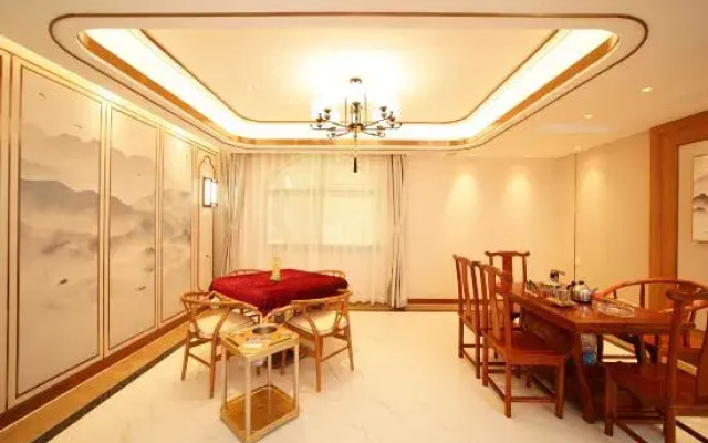 New Haojing Hotel (Guangzhou Xintang Metro Station)