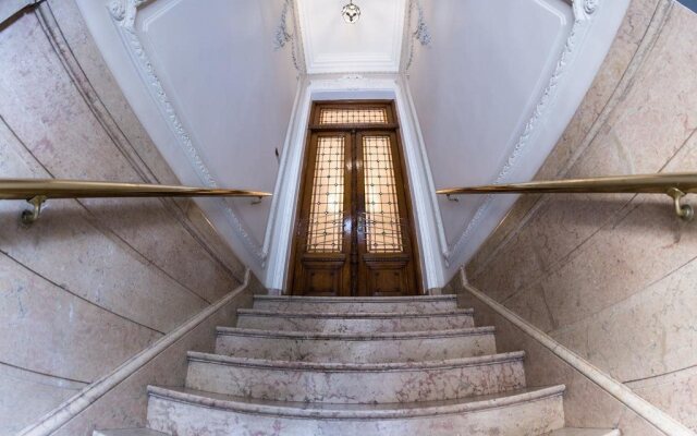 Grand Petit Casa Hotel