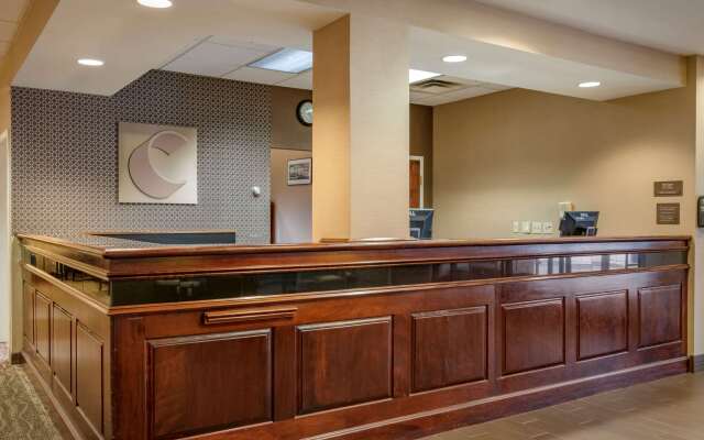 Comfort Suites Downtown Carlisle