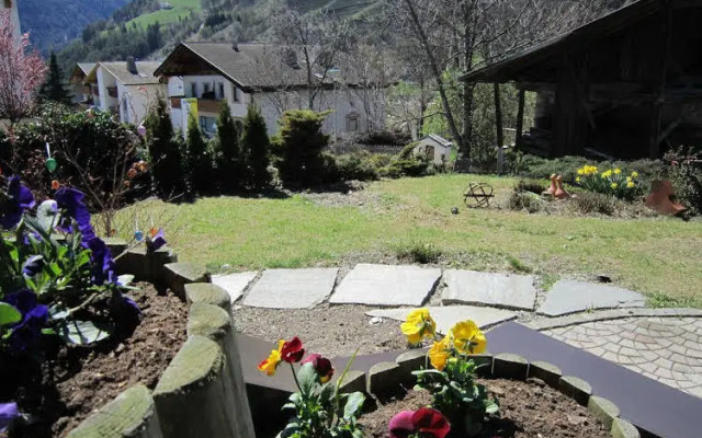 Aparthotel Garni Haus Hubertus