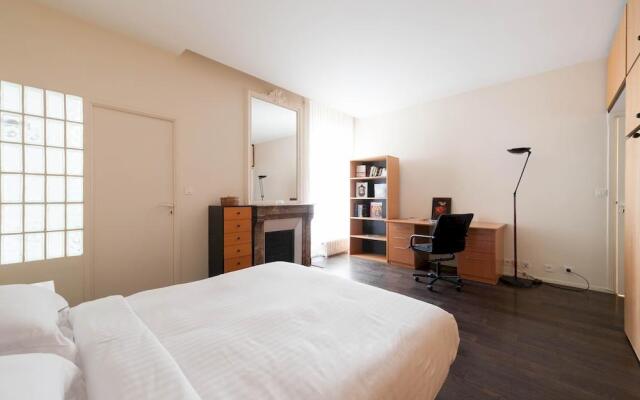 Latin Quarter Apartments by onefinestay