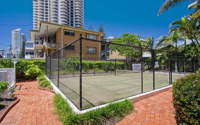 Surfers Beachside Holiday Apartments