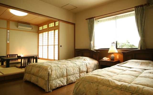 Kutsuroginoya Yuu – Guest Rooms – Takayama