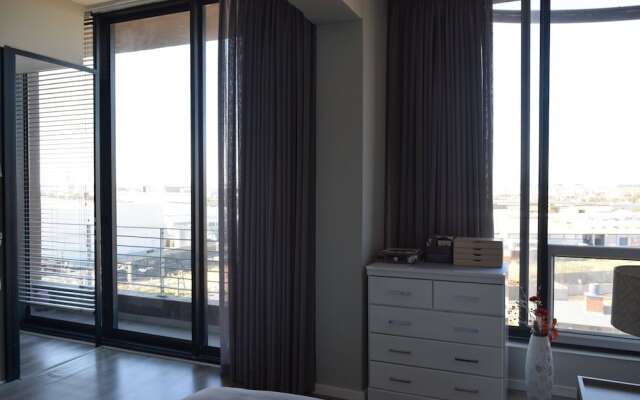 Modern 2 Bedroom Apartment in Cape Town