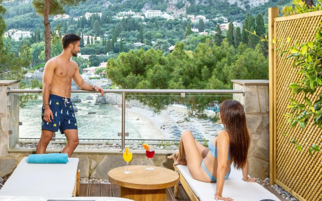 Akrotiri Beach Resort Hotel - Adults friendly