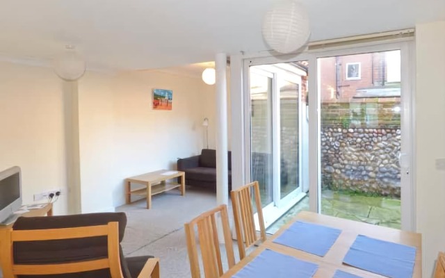 6 Sea Mews