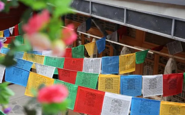 Yuanfang Family Courtyard Inn