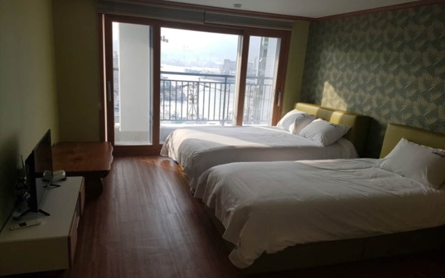 The View Hostel