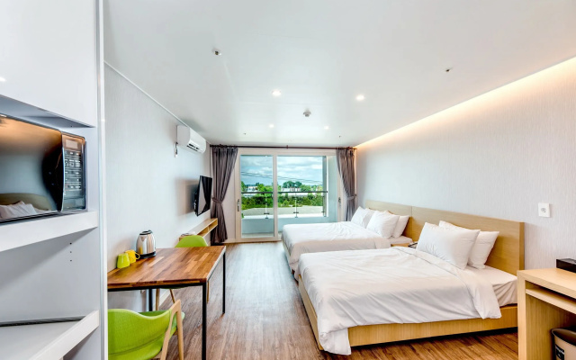 JnB Family Hotel