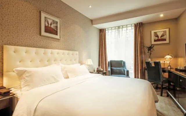 Shengbai Theme Hotel (Jiangbei Airport Branch)