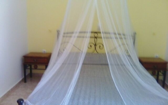 Thalassa Rooms