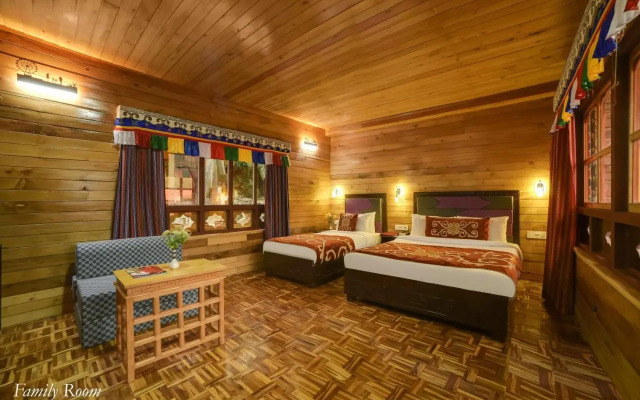 Summit Panghen Metok Hotel