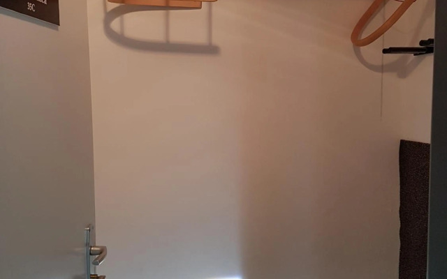 Apartment Panorama 35C