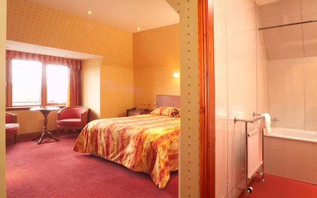 The Mariner Hotel