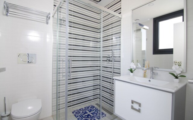 Ocean Drive Apartments - Marholidays