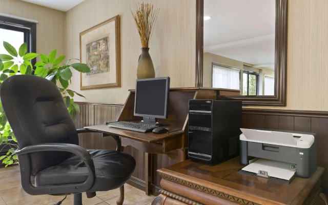 Travelodge by Wyndham Edmundston