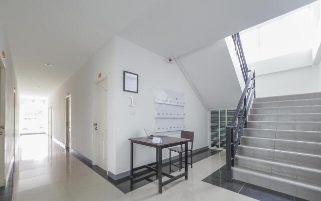 OYO 1159 K and K Apartment