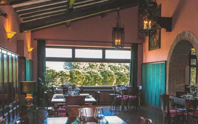 Olympia Resort & Spa