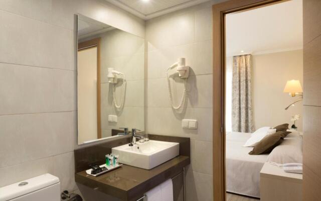 Ona Palmira Paguera Hotel