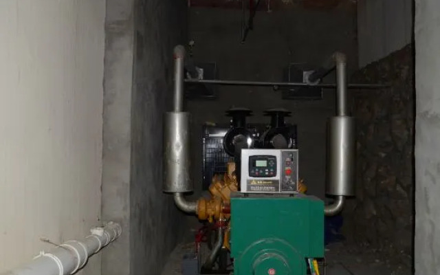 Rezen Jundun Hotel (Ganzi Danba)