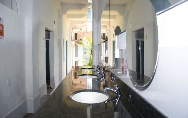 Media Luna Hostel Cartagena