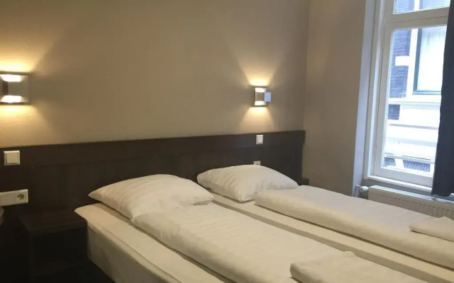 Damrak Inn