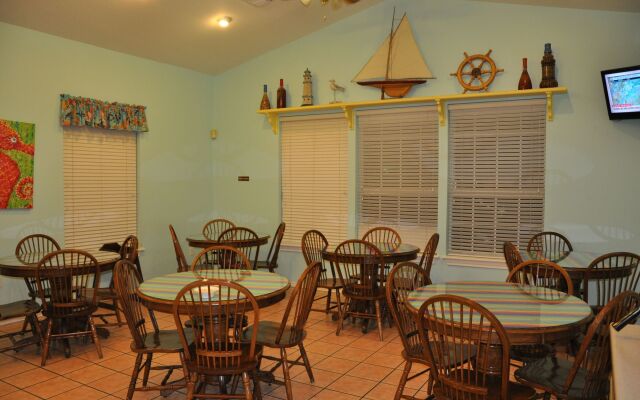 Plantation Suites & Conference Center