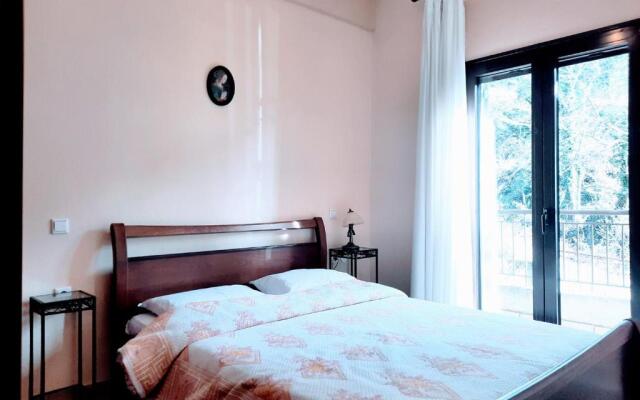 Elati Central Apt - 2 BD
