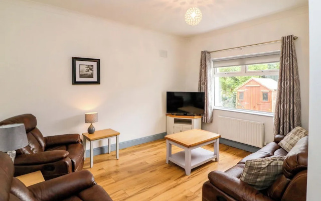 No 1 Lodge Wood