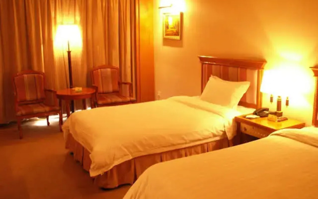 Jinqiang Huaheng Hotel - Chengdu
