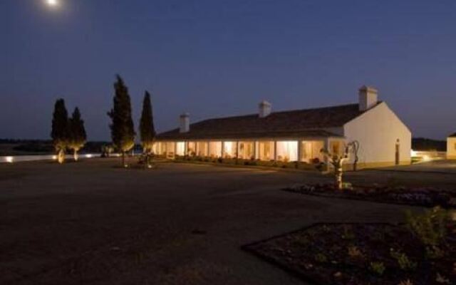 Herdade Do Sobroso - Country House