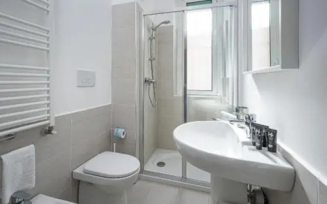 3 Design Apartments Near City Center