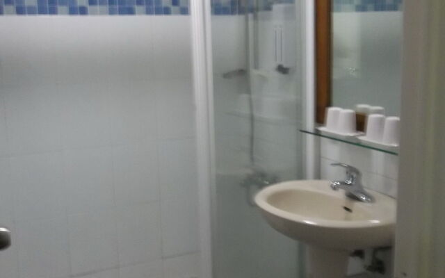Toong Mao Kao Shang Ching Hotel