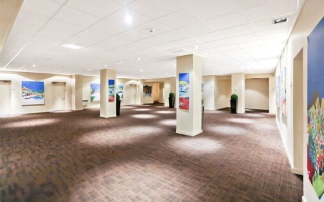 Charming 2-bedrooms City Centre Apartment-no Party