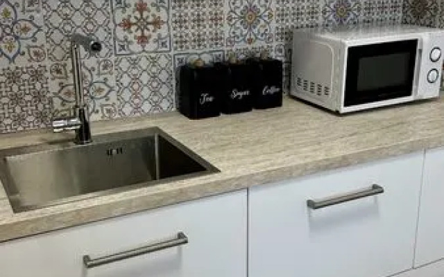 Уютные апартаменты на улице Газовиков 73 к. 4